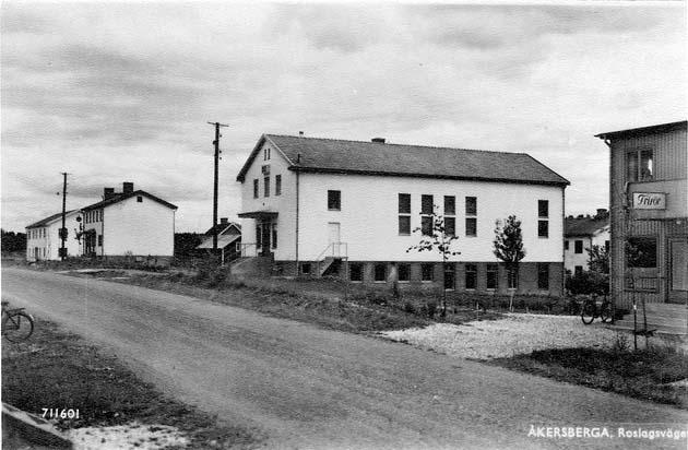 Kaféet drevs av Carl-Erik Edvin Carlsson och hans hustru Hulda. Rörelsen startade våren 1936 och omfattade då också restaurangrörelse.