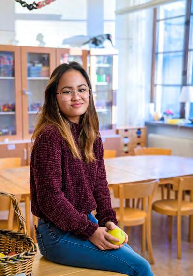 Filippa Sand, 17 år, Sverige Jag tycker att det är bra att jag redan i gymnasiet kan tjäna in till min framtida