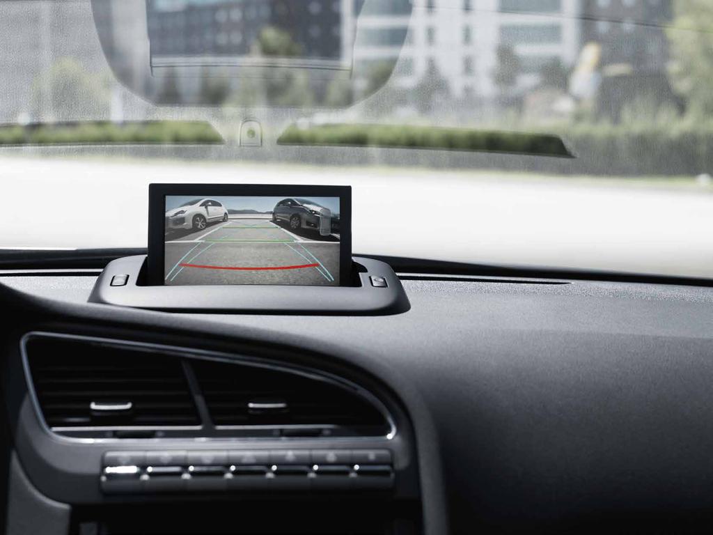 Distance Alert* Detta system hjälper dig att hålla säkerhetsavståndet till bilen framför och informerar dig i realtid om avståndet. *Avståndsvarnare. Beroende på version.
