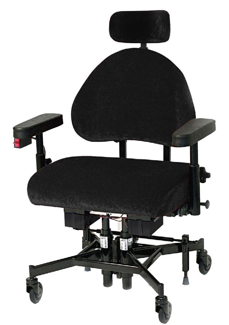 REAL 9200 TWIN EL är en elektrisk arbetsstol avsedd som ett komfortabelt förflyttningshjälpmedel för något tyngre användare.