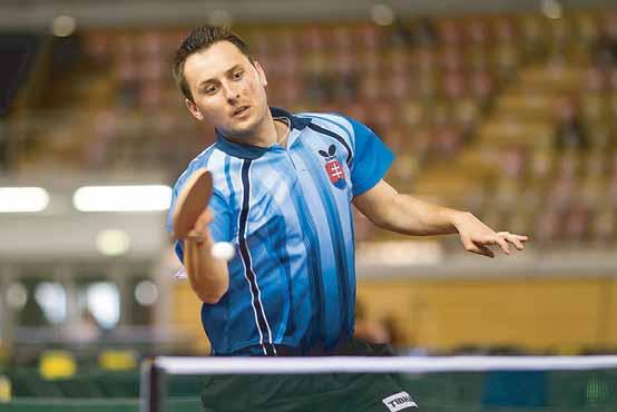 FOTO ARCHÍV SLOVÁCI VO SCHWECHATE SÚŤAŽ DRUŽSTIEV Slováci vstupujú dnes do súbojov úvodnými zápasmi - ženy o 10.00 proti Portugalčankám a muži o 14.00 proti Dánom.