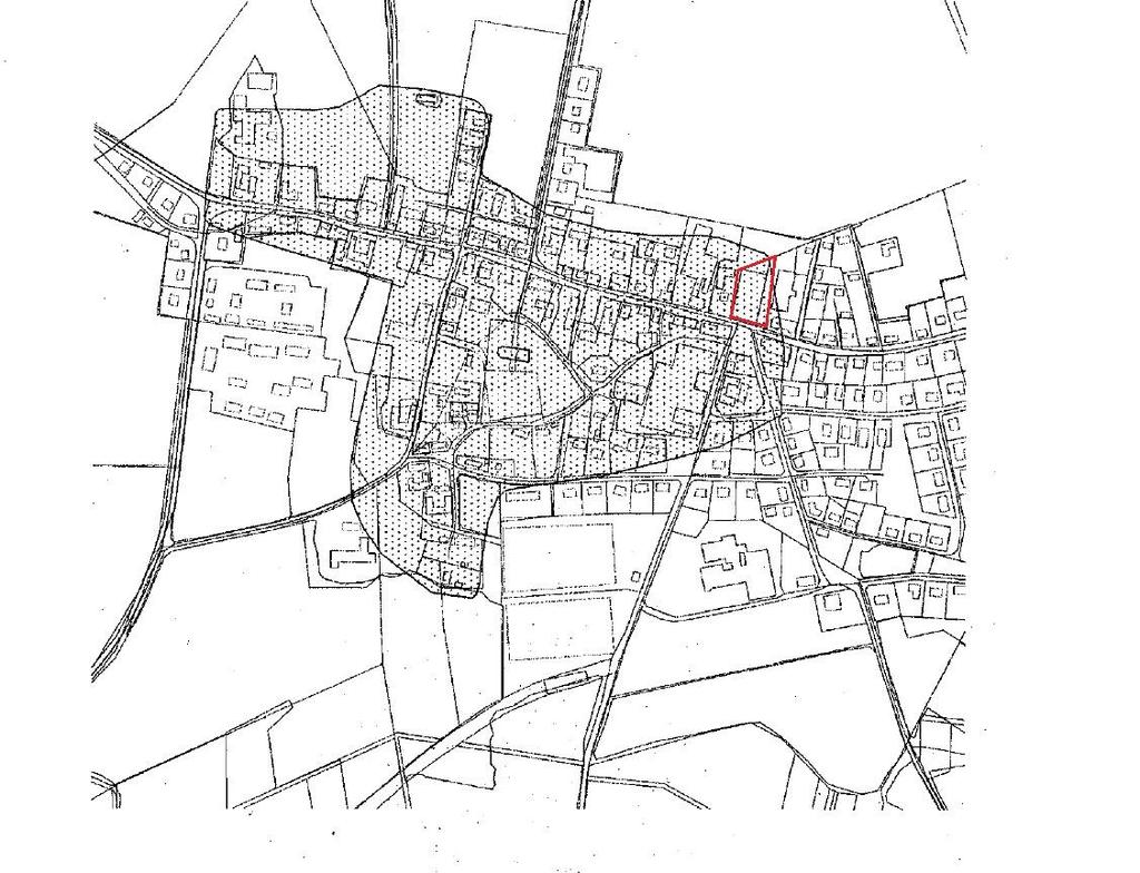 Skrafferat område markerar den medeltida bytomtens utbredning. Bostäder Det finns inga bostäder inom planområdet.