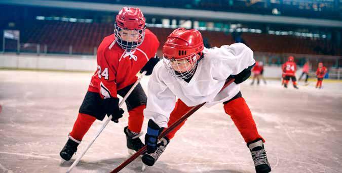 Genom att stötta hockey och fotboll på elitnivå, ungdomsidrott, kulturprojekt och en del välgörenhetsföreningar blir vi delaktiga i närsamhällena kring våra kontor.