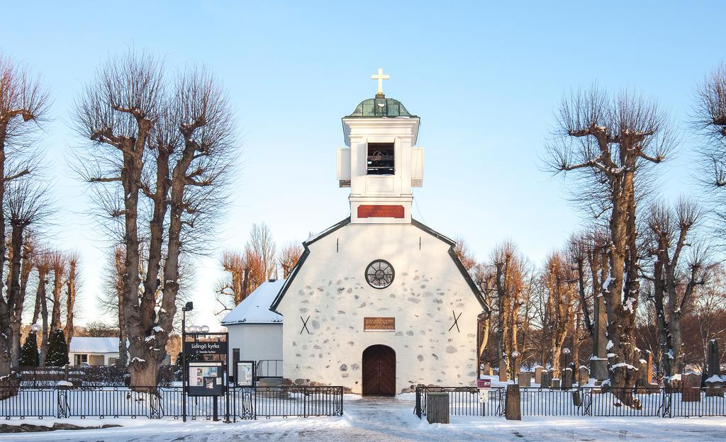 Gudstjänster i Lidingö kyrka Söndag 2 december Söndag 16 december Första söndagen i advent Tredje söndagen i advent Kl 11.00 och 13.00 Gudstjänst med kör Kl 11.