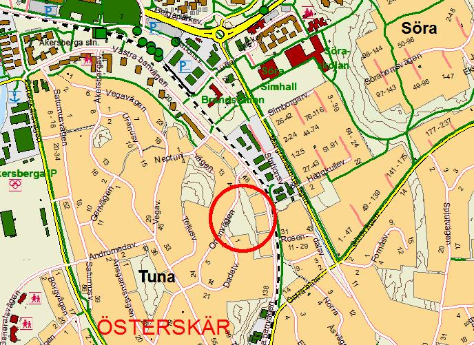 Beskrivning: Beläggen på parkmark mellan Västra Banvägen och Orionvägen. Denna lekplats är i huvudsak avsedd för en åldersgrupp mellan 1 och 14 år.