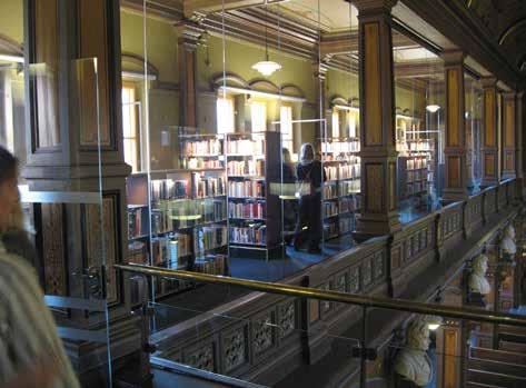 När biblioteket på Schillerska gymnasiet fick agera som undervisningssal istället, började idén om ett nytt bibliotek ta form.