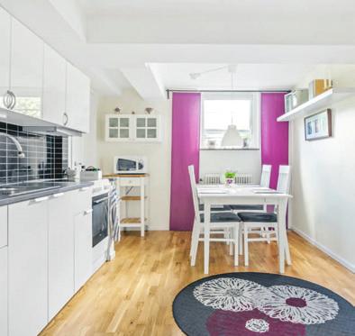 194609 till 71122 SMS:A 210010 till 71122 Gimo, 5 rok, 122,8 m² PRIS 595 000 kr AVGIFT 7 281