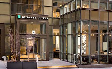 New York - Embassy Suites **** Nytt hotell, öppnat januari 2018 med 310 rum. Rummen har en kingsizebädd.