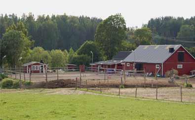 1 Södra Lindås - sjö, bostäder & hästgårdar Vackert område i södra delen
