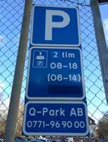 Befintliga parkeringsavgifter Nedan redovisas de nuvarande bestämmelserna och avgifterna för parkeringsplatserna i centrum under besökstiderna.