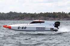 Upplandsbilfärg, Dandydots, Nynäsplåt och lack C-55 Team namn: Team Offshore Racing Förare: Erik Sundblad Johansen,