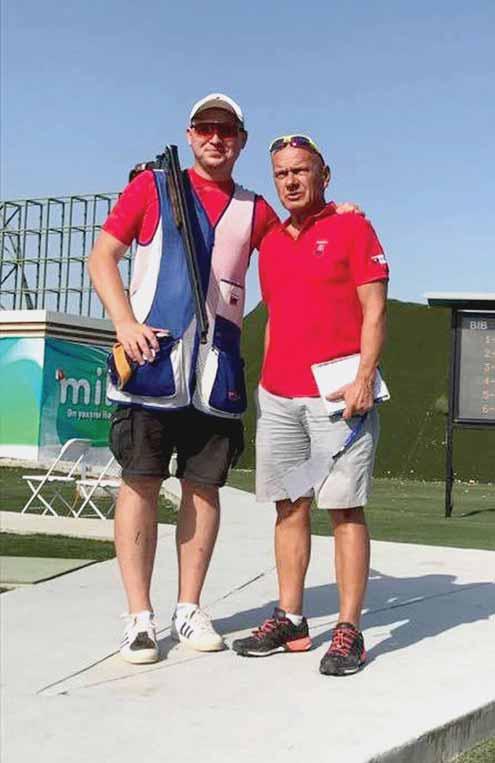 STREĽBA, SERVIS 17 HUBERT ANDRZEJ OLEJNIK na rozlúčku s dvojitým trapom, ktorý vypadne z olympijského programu, vicemajster Európy O Tokio zabojuje už ako trapista Mrzí ma, že to neprišlo skôr.