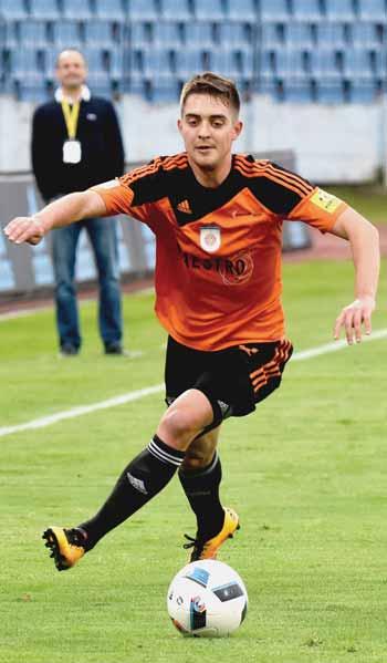 Lukáš Haraslín si v zápase proti Cracovii podvrtol koleno. Slovenský reprezentant vo vekovej kategórii do 21 rokov Lukáš Haraslín nebude v dobrom spomínať na uplynulý víkend.