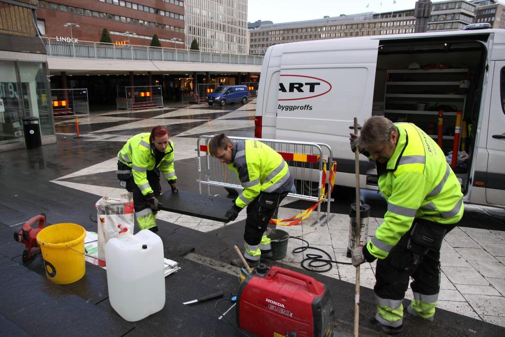 Vi följde med Thomas och våra bropatruller Första anhalten var Sergels Torg dit