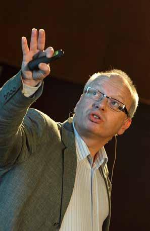 Ulf Axberg uiversitetslektor vid Psykologiska istitutioe, Göteborgs uiversitet, och FoU i Väst/GR Import av amerikaskt selekterat föräldrastöd till Sverige ka det fuka?