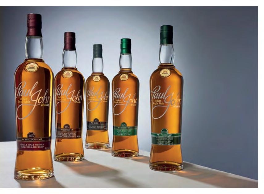 PAUL JOHN Indisk whisky som erövrar världen Har du provat indisk whisky? Då kanske du tillhör en ganska stor grupp människor som lovat sig själva att aldrig göra det igen.