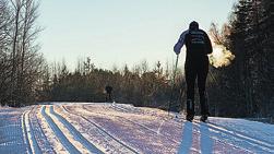 Observera att pannkakor och korv delas ut så länge det räcker. Handbollsfest 14 januari. Den 14 januari har du chansen att se VästeråsIrsta HF möta Boden Handboll IF.