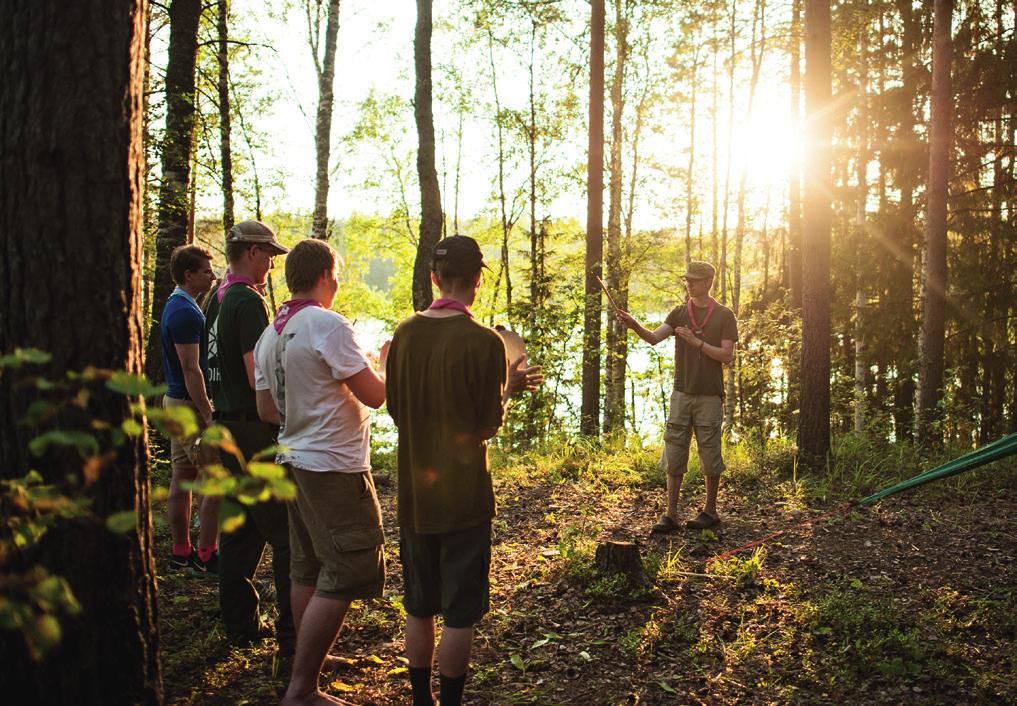 Att förstå tonårsrevolterna, som hör till explorerscoutåldern och att hitta meningsfulla uppgifter åt explorerscouterna i scoutingen är lotsens viktigaste uppgifter.