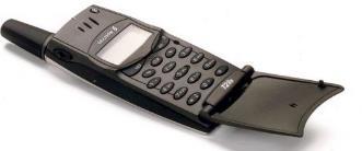 VÅR DIGITALISERING en nostalgitripp Bärbara datorer till platscheferna runt 1998-2000, men de kunde inte nätverka med våra servrar, så disketter användes flitigt likaså Modem Mobiltelefonerna