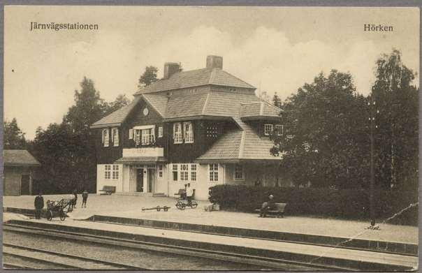 Hörken järnvägsstation 1910. Källa: Samlingsportalen.
