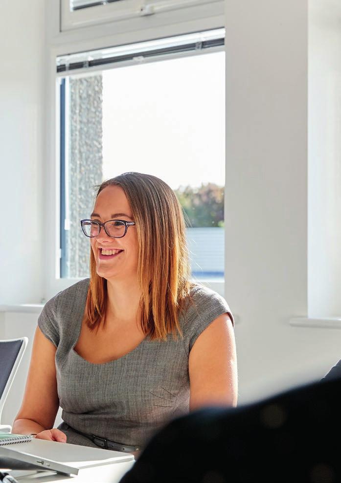 Hälsa och säkerhet 18 En positiv arbetsmiljö 21 Dataskydd 24 Mänskliga