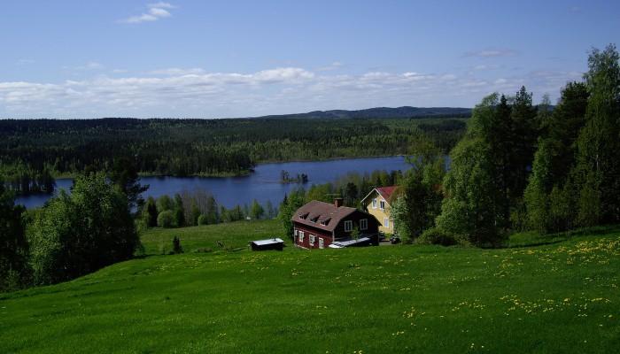 försörja sig. Det kan man på den här gården (Nuvarande ägaren kan tipsa hur).