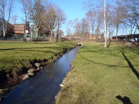 Välabäcken 2011 Eklövs Fiske och Fiskevård Bilaga 2 Välabäcken (sträcka 18-28) Sträckan börjar X-koordinat: 6158416 Y-koordinat: 1383424 Sträckan slutar X-koordinat: 6159208 Y-koordinat: 1385119