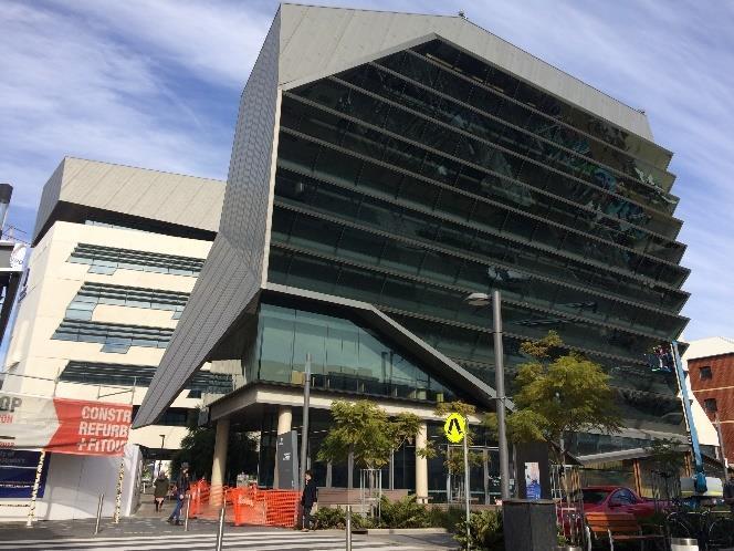 m.fl. Magill är ett väldigt pittoreskt campus nära Adelaide Hills där det till och med finns chans att se koalor. Här bedrivs utbildning inom humaniora, för socionomer och inom konst.