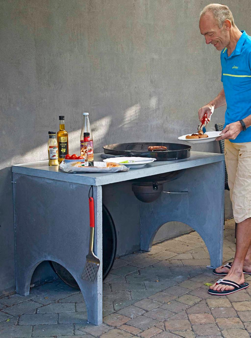 Lättbyggt bord av betong et smarta med vårt grillbord är att du kan använda samma form till både benen (gavlarna) och skivan.