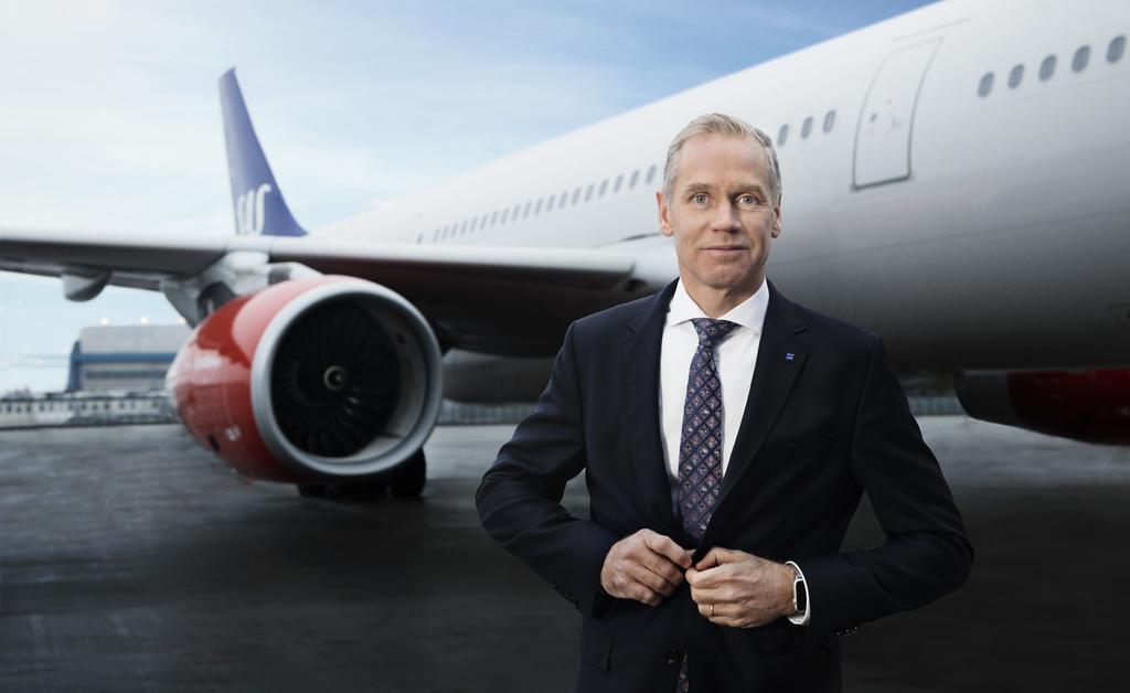 Koncernchefens kommentarer KONCERNCHEFENS KOMMENTARER Räkenskapsåret 2017/2018 har fått en bra start och SAS levererar en resultatförbättring före skatt och jämförelsestörande poster på 334 MSEK