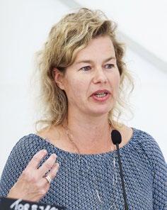Torbjörn Nilsson är i dag på Expressen, tidigare bland annat på Fokus. Flerfaldigt belönad journalist och författare. Skrivit flera böcker. däribland De omänskliga.