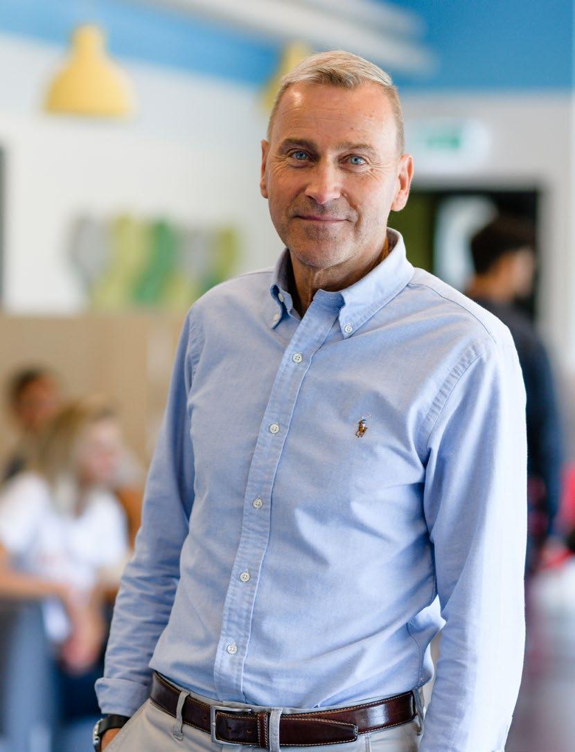 Våga vara ambitiös. Orka hela vägen. Malmö Fria Läroverk är en gymnasieskola som brinner för att locka fram det bästa ur varje elev, och vi har en tydlig syn på hur det ska gå till.
