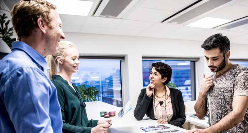 MARKNADEN till en operatör, eller till en systemintegratör som inkluderar mjukvaran i en totallösning för operatören.