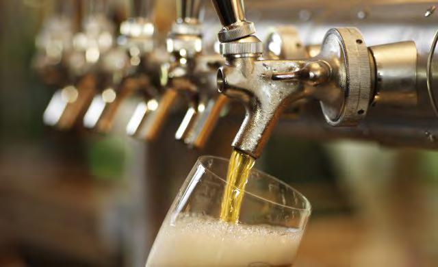 MARKNADSUTVECKLING Marknadsutveckling 2016 växte den svenska bryggerimarknaden med 2,6 procent. Svenskarna köpte 4 procent mer läsk, 0,4 procent mer vatten och 1,5 procent mer öl.