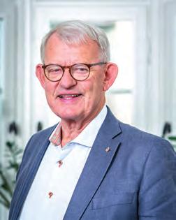 Han är ledamot i Kyrkofullmäktige i Malmö och ordförande i Kyrkorådet i Malmö.