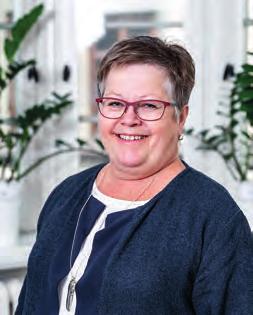 i Ängelholm. Hon är Lunds stiftsstyrelses andra vice ordförande sedan 2013.
