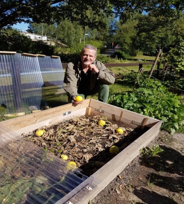 Väl framme blev vi bjudna på fika av föreningens styrelse och fick en intressant pratstund om hur det är att vara