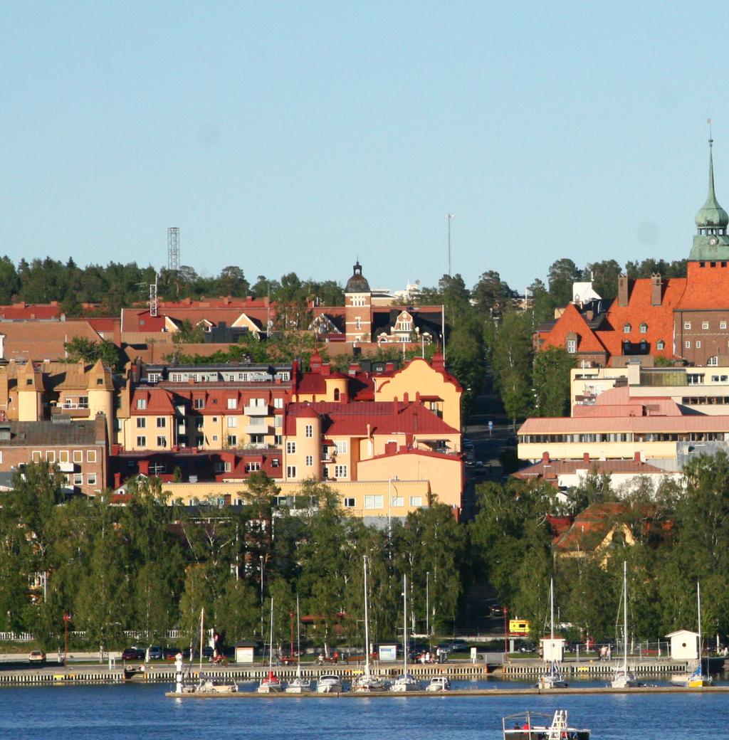 Hjälpreda när du beställer färdtjänst Beställningscentralen har telefon: 063-14 15 80. Postadress: Taxi Östersund AB, Storsjöstråket 19, 831 34 Östersund Öppettider: Måndag lördag klockan 06.30 22.