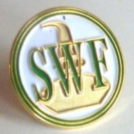 Pins Beställ era pins till klubben via klubbens representant. Kostar 25 kr/styck kontakta ordf@svenskawhisky.