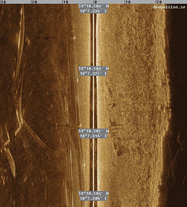 Bilaga 2 Sonarbilder på besiktade sonarindikationer inom undersökningsområdet Sonarbild Information Klassificering Objekt 1 SWEREF 99 TM (N): 6578703 (E): 677709