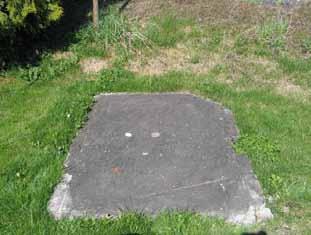 Många linjegravsområden har lagts om och försvunnit. Det är därför viktigt att bevara delar av linjegravsområden som en del av kyrkogårdens historia.
