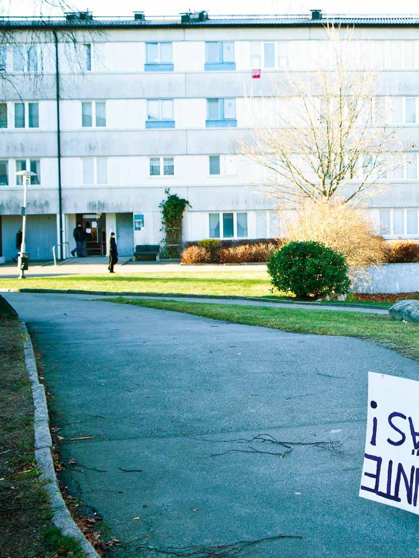 Reportage Hyreska med gemenskap och humor Kampen mot 60 procent höjda hyror startade på Pennygången i Göteborg, men kan bli ett exempel för alla miljonprogramsområden.