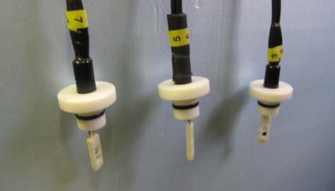 3 RF-mätning För mätning av relativ fuktighet använde vi tre RF-sensorer som utför mätningen samtidigt som kalorimetern.