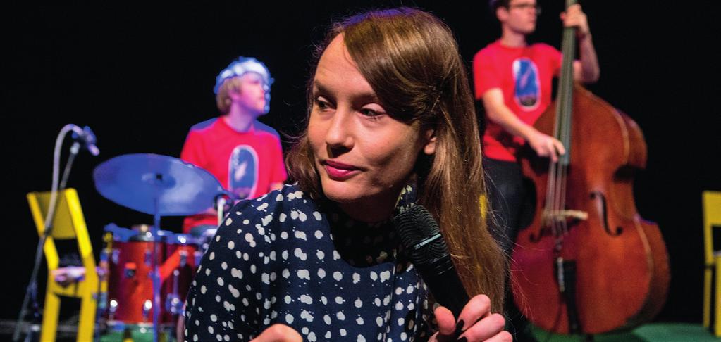 Foto: Foto: Namn Petra Efternamn hellberg Jazz på Pippis vis Sarah Riedel Tillsammans med några av Sveriges främsta jazzmusiker bjuder Sarah Riedel på en konsert med välkända melodier från Astrid