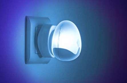Pabobo Automatisk Nattlampa - Livslängd upp till 11 år - LED-lampa, 0,7 watt - Blir ej varm - Passar alla stickkontakter Material: Lamphöljet 100% polykarbonat Minimiorder: 5 st Automatisk Nattlampa: