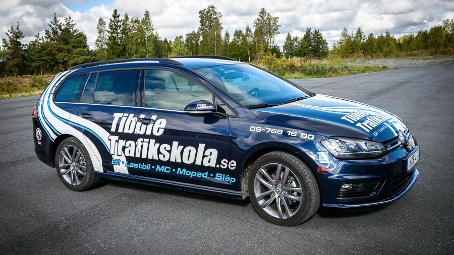 Det självklara valet för oss i Norrorts Frimärksförening Bil MC Släp Moped Lastbil Täby Centrum Marknadsvägen 267 08-768 16 00 Peter
