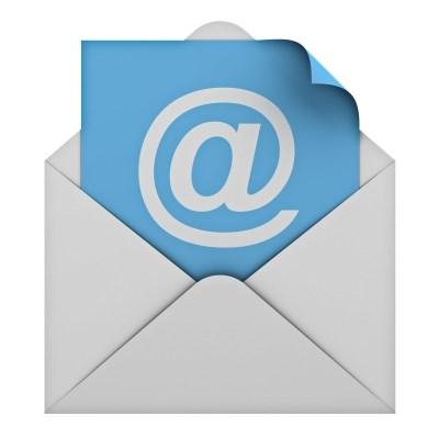 E-post med falsk avsändare Avsändaradressen i ett e-postmeddelande ("Från"-fältet) kan lätt förfalskas för att dölja den riktiga adressen.