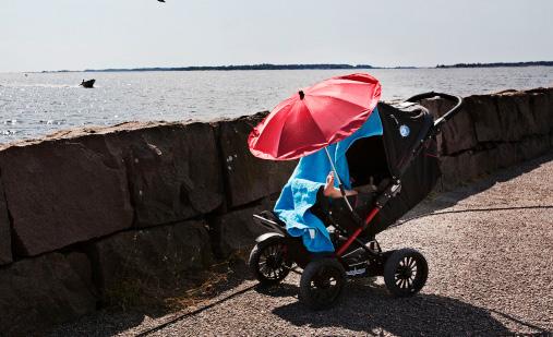 Andelen utrikes födda ökar Invandringen från utlandet har bidragit till att andelen utlandsfödda i befolkningen har ökat i snabb takt de senaste åren.