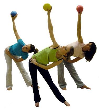 3-licens, dvs du ska ha genomgått Baskurs, Trampolin A, Trampolin B, Trampolin C och ha X antal Ledarskapspoäng och X antal Träningslärapoäng - om du vill lära ut dubbel bak med hel skruv i din