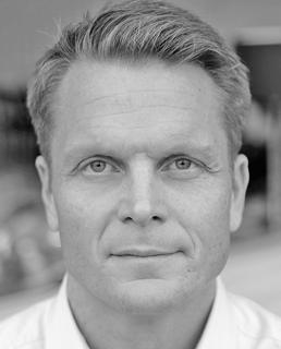 Fördjupningsforum för gymnasielärare i historia Hur utvecklar vår samtid historieämnet? NÄR SAMHÄLLET UTVECKLAS måste även historieundervisningen följa med.